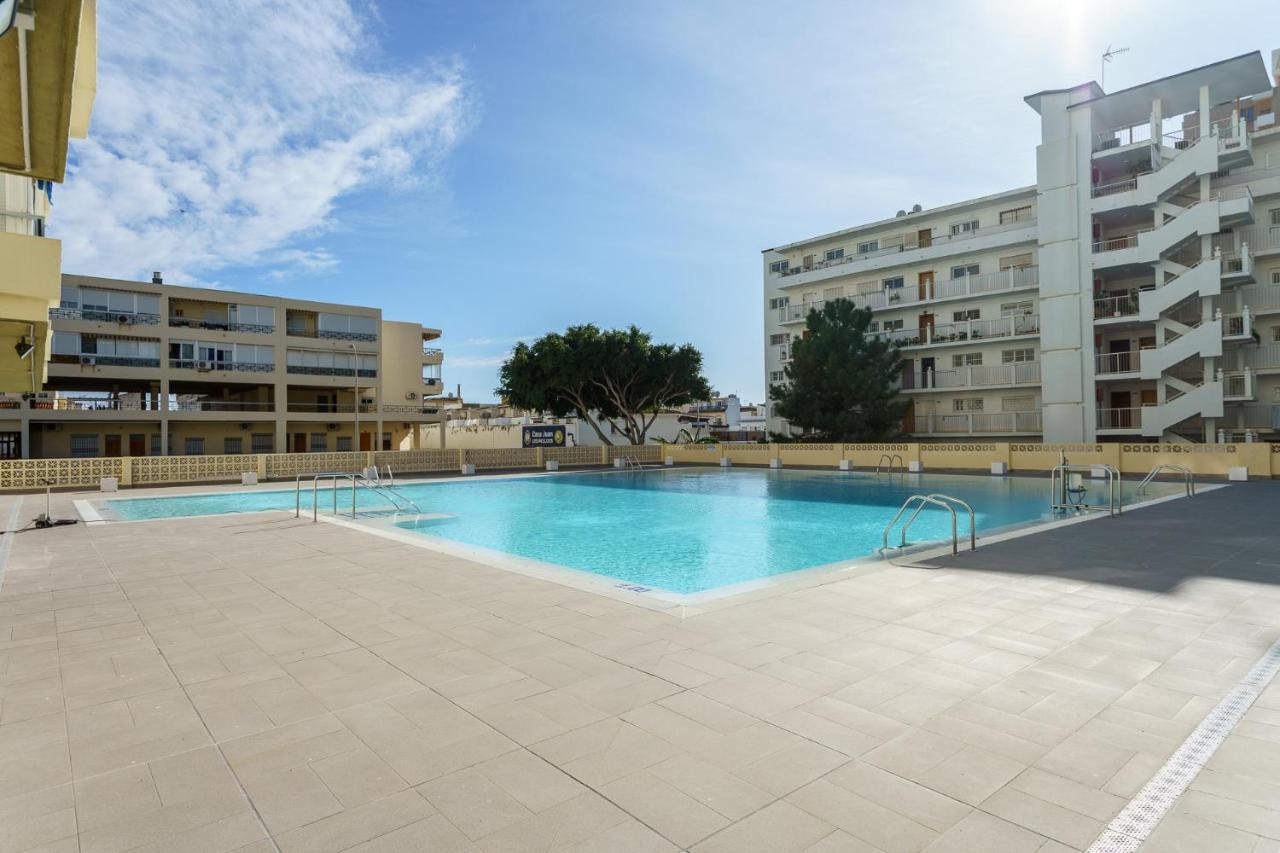 Malagasuite Carihuela Seaviews 托雷莫利诺斯 外观 照片